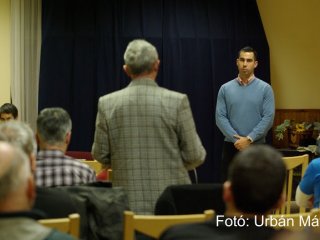 <a href=