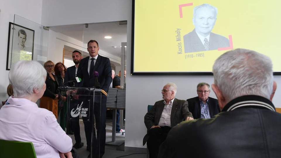 Könyv állít emléket a '48-as olimpia magyar csapatvezetőjének, a tatai edzőtábor megálmodójának