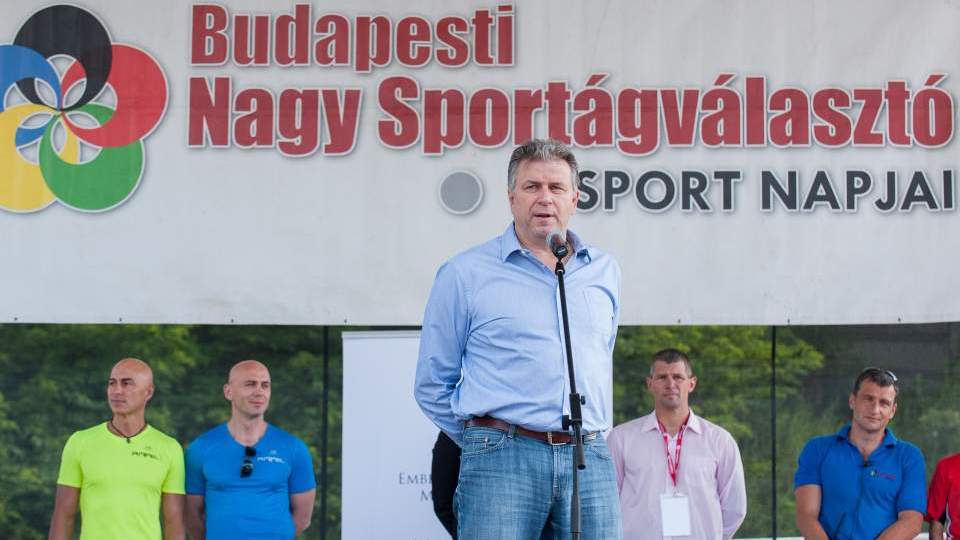 „A sportágválasztó méltán híres határainkon túl is!” 