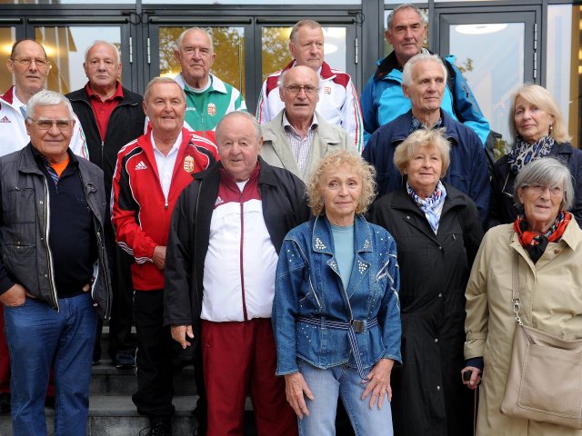 Tokió bajnokaival elindult a jubileumi emléktúra a '64-es játékok helyszínére